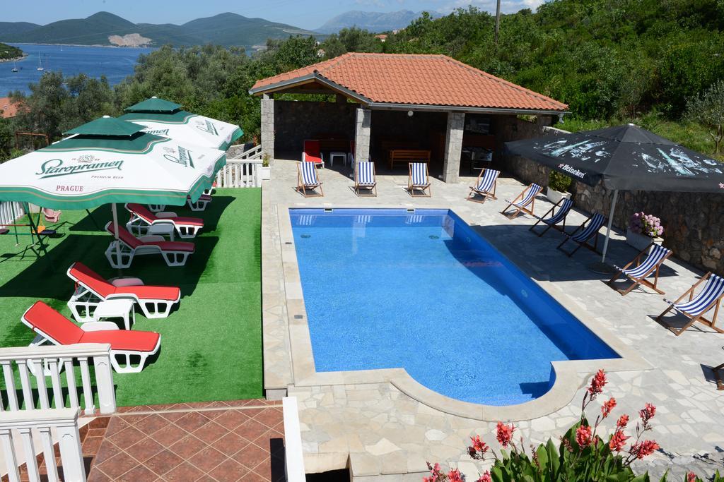 Lazarevic Apartment *